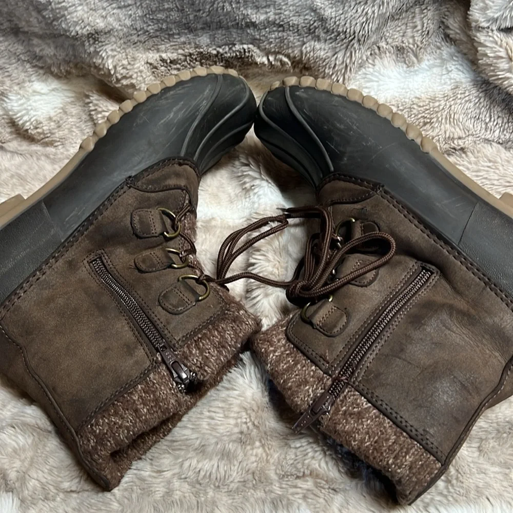 Baretraps fabulous waterproof duck boots